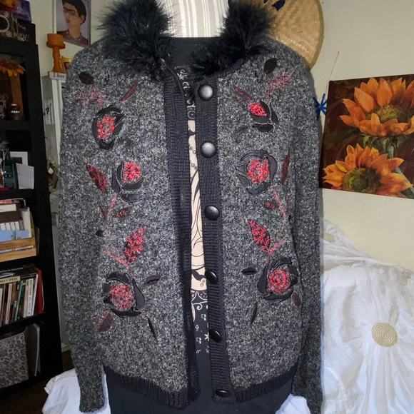 Witchy Core Wool Blend Button Cardigan Faux Fur Neckline VTG Size M - Picture 2 of 16